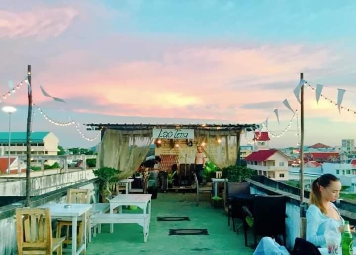 Home&Hug Phuket Екстериор снимка
