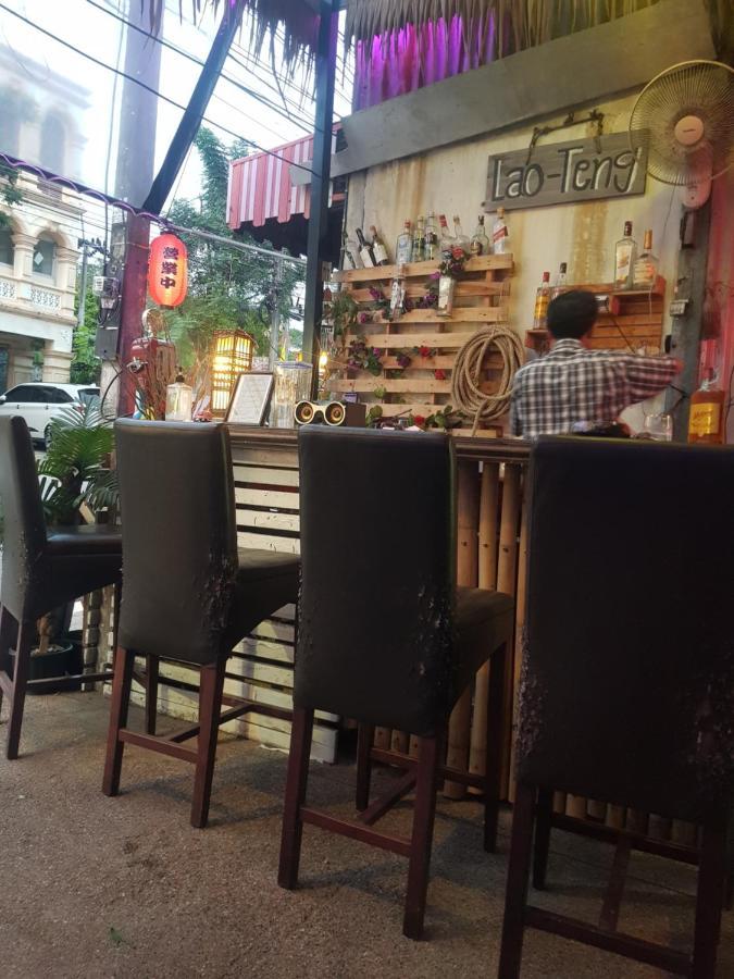 Home&Hug Phuket Екстериор снимка