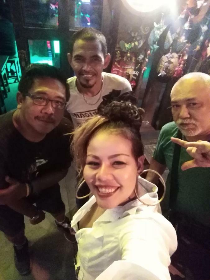 Home&Hug Phuket Екстериор снимка